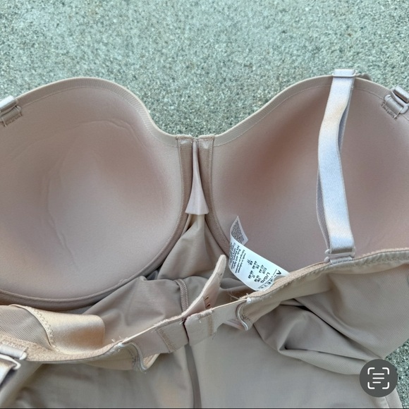 ASSETS by SPANX Strapless Cupped Shaping Bodysuit large new with tags - Picture 9 of 11